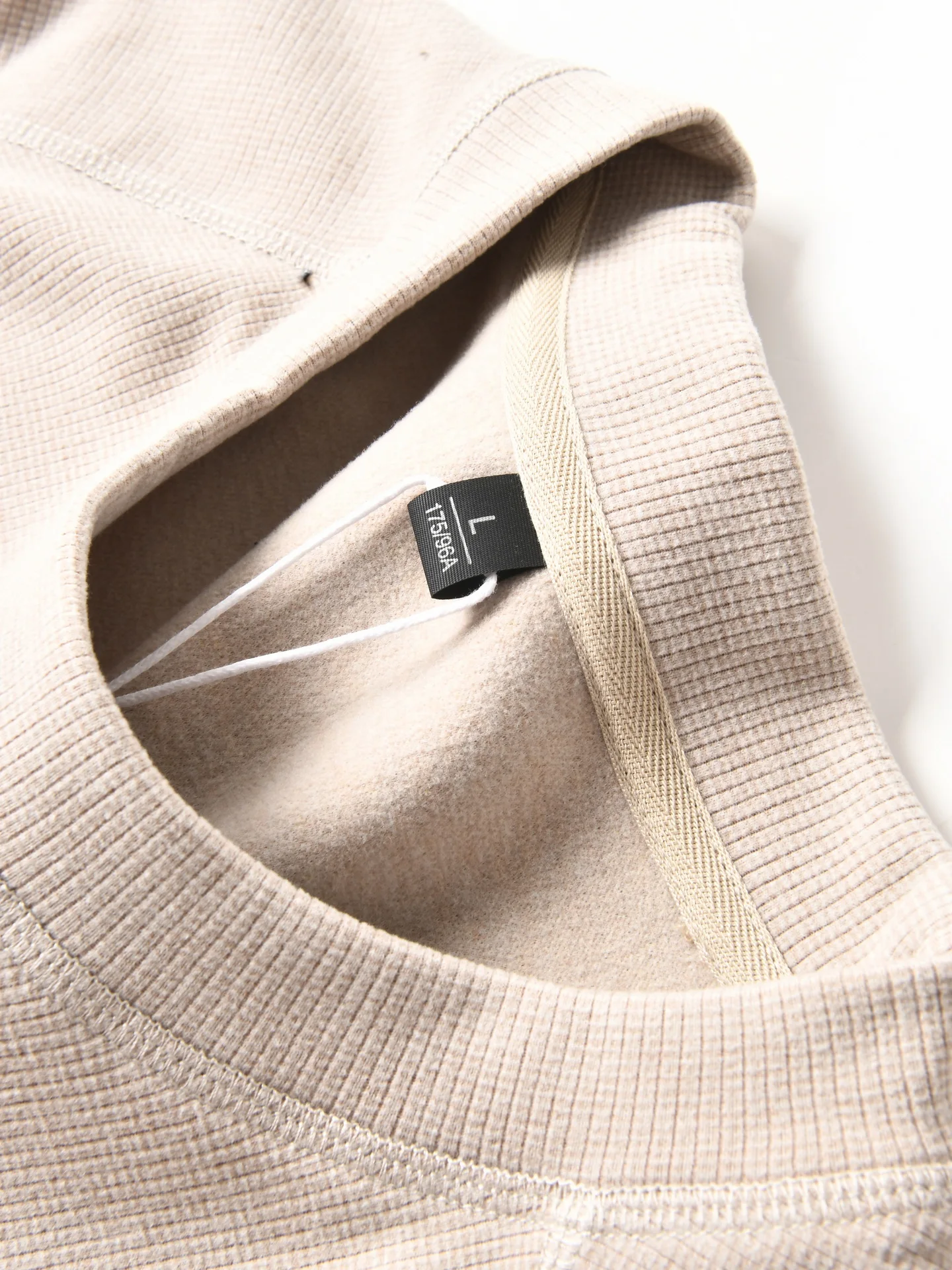 New American Style Long Sleeve One-Piece Fleece Warm Casual Loose round Neck T-Shirt Men's Autumn Winter Base Sweatshirt Trendy