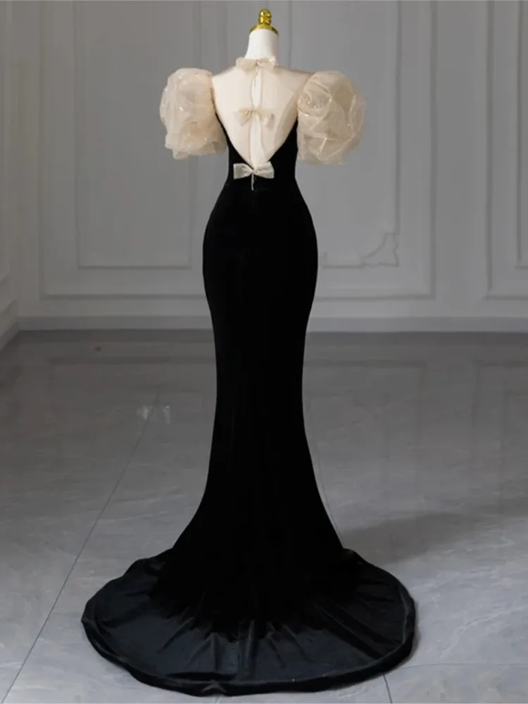 

A new black light luxury and elegant velvet host fishtail art examination dress