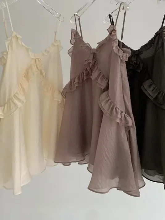 달콤한 한국 스타일 여름 신상 여성 오프숄더 민소매 러플 디테일 섹시 탑