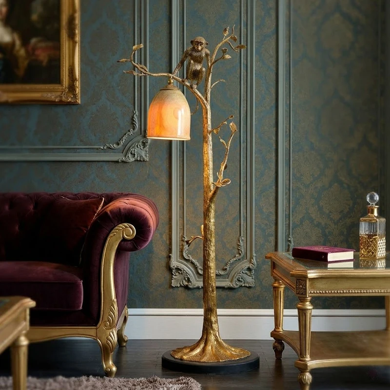 Modern classic antique brass floor lamp, luxurious and glamorous, twisted pattern standing lamp, suitable for showroom use