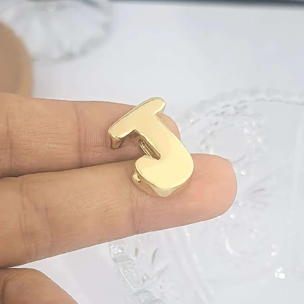 QMHJE Initial Alphabet Buchstaben Spacer Perlen für Armband Großes Loch Stern Herz Charm Anhänger Gold Farbe DIY Herstellung Kupfer Großhandel