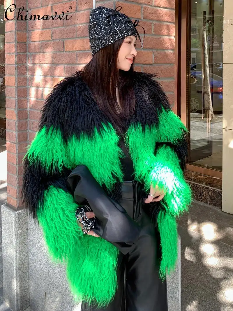 Autumn and Winter New Fashion Long Sleeve Green Splicing Black Fur Coat High-end Plush Loose Contrasting Color Beach Wool Coat