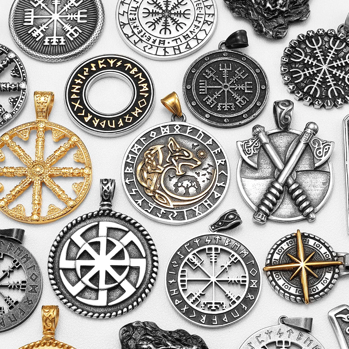 Viking Variety Compass Men Pendant Necklace Stainless Steel Nordic Myth Celtic Knot Chain Retro Rap for Friend Male Jewelry Gift