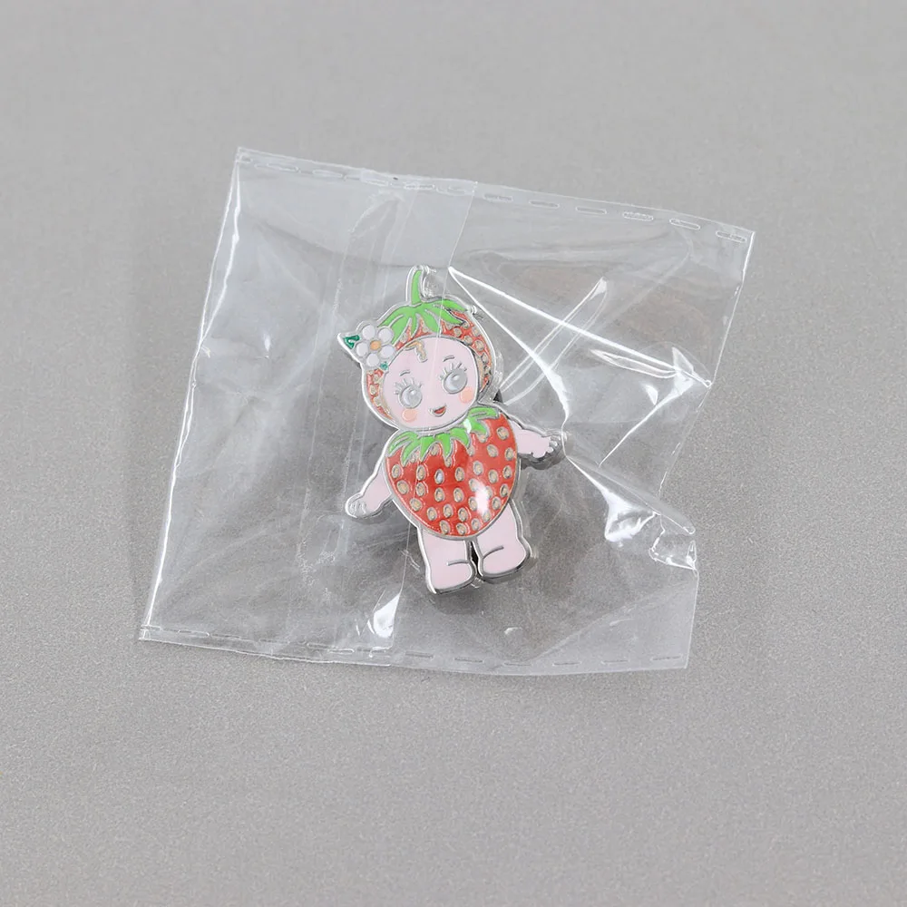 Niedliche Erdbeer-Mädchen Emaille-Pin Kawaii Frucht Baby Junge Brosche Metall-Abzeichen Schmuck Mode-Accessoires Geschenk Rucksack Kleidung Deko – Detail 9