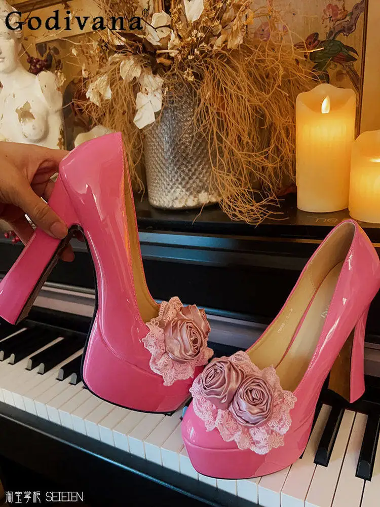 

Japanese Original Lolita Patent Leather High Heels Elegant Sweet Thick Heel Shallow Mouth Mary Jane Single Shoes for Women