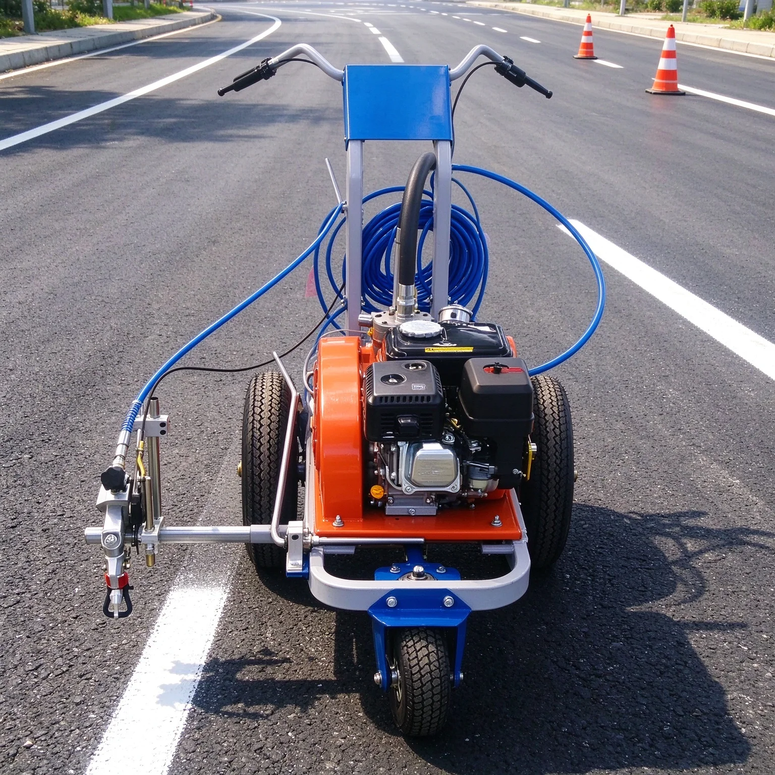 High Pressure Line Striper Road Marking Machine Cold Paint Spraying Equipment For Athletic Field Runway Soccer Pitch