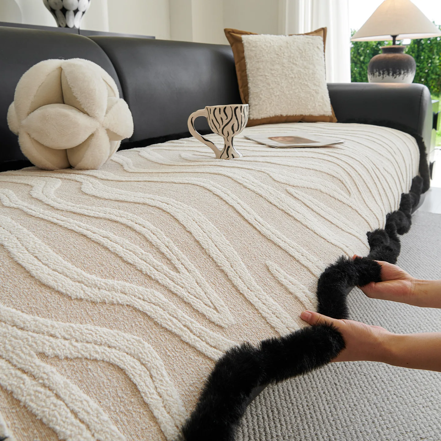 Non-Slip Couch Cover Plush Universal Irregularity Sofa Cushion European Style Retro  New Prevent Cat Scratching Sofa Covers