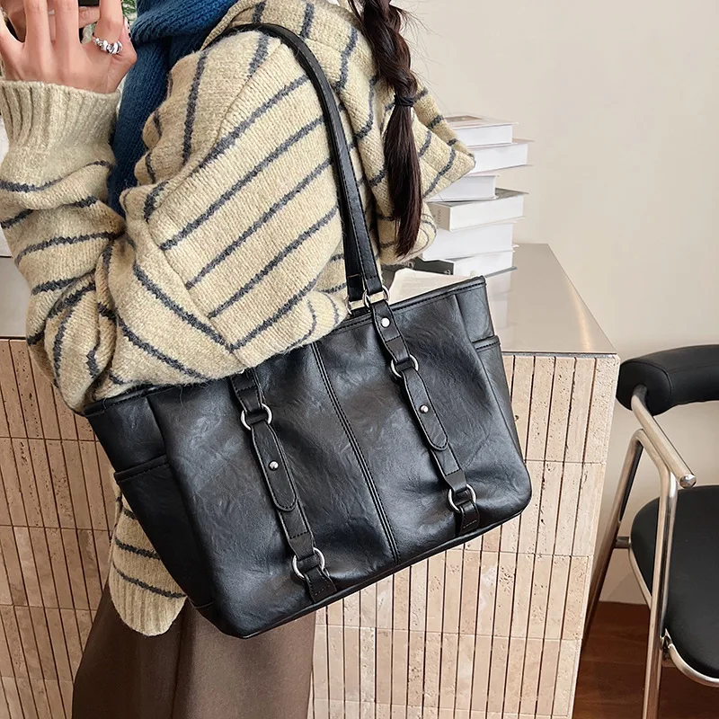 

Нишевая женская сумка подмышки 2025 года, многосторонняя сумка через плечо из натуральной кожи, винтажная шикарная сумка большой вместимости