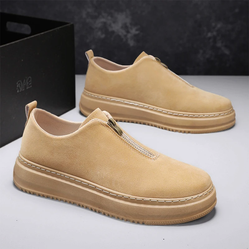 

Autumn New Fashionable Low Cut Comfortable Thick Soled Casual Shoes Essential for Men's Skateboarding Shoes Large Anti Slip Sole