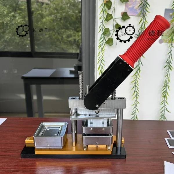 

New Diy Fridge Magnet Making Machine Round Magnet Making Machine Of 2 Inch 2.5 Inch Square-fridge-magnet-making