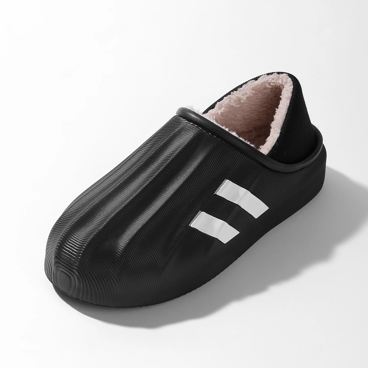 2025 جديد الشتاء الكلاسيكية المشارب الرجال نعال من القطن نعل سميك أفخم الدافئة المضادة للانزلاق داخلي في الهواء الطلق مغلق الظهر الأحذية