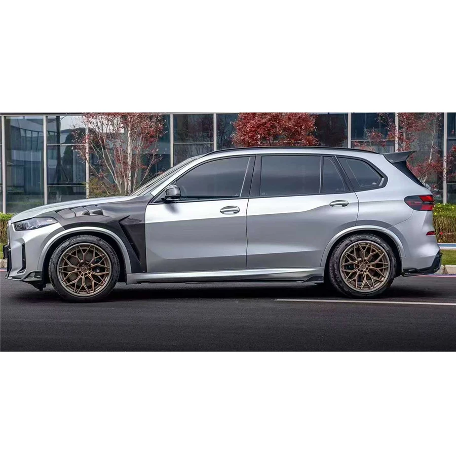 

For BMW X5 F95 2019-2026 Carbon Fiber Fender Bumper Retrofit the replacement Openings leaf plate Car Accessories Body kit