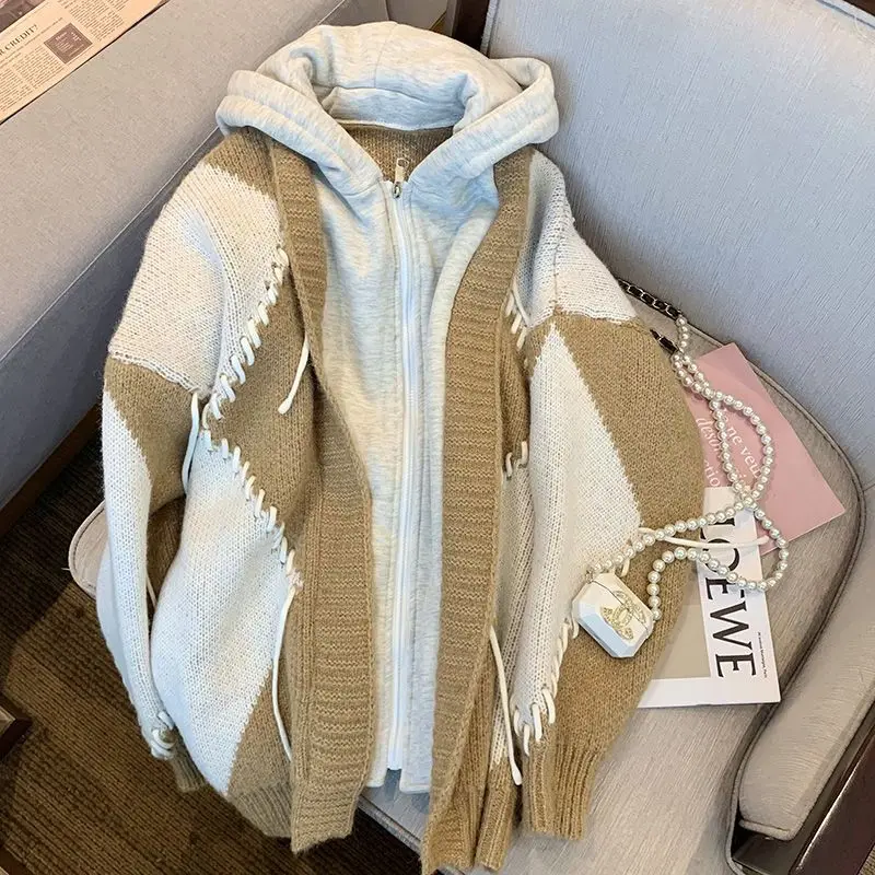 Niche design sweater cardigan stitched hooded sweatshirt jacket for women 2022 spring new style lazy style Korean style trend