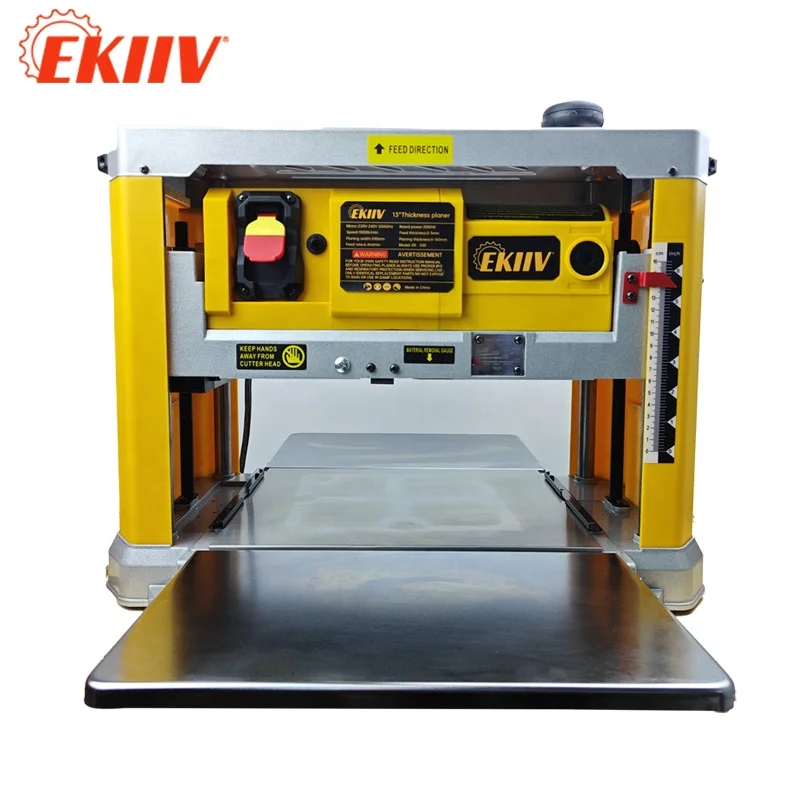 EK-330PLS Industrial Wood Thickness Planer Machine in Professional Carpentry Workshops