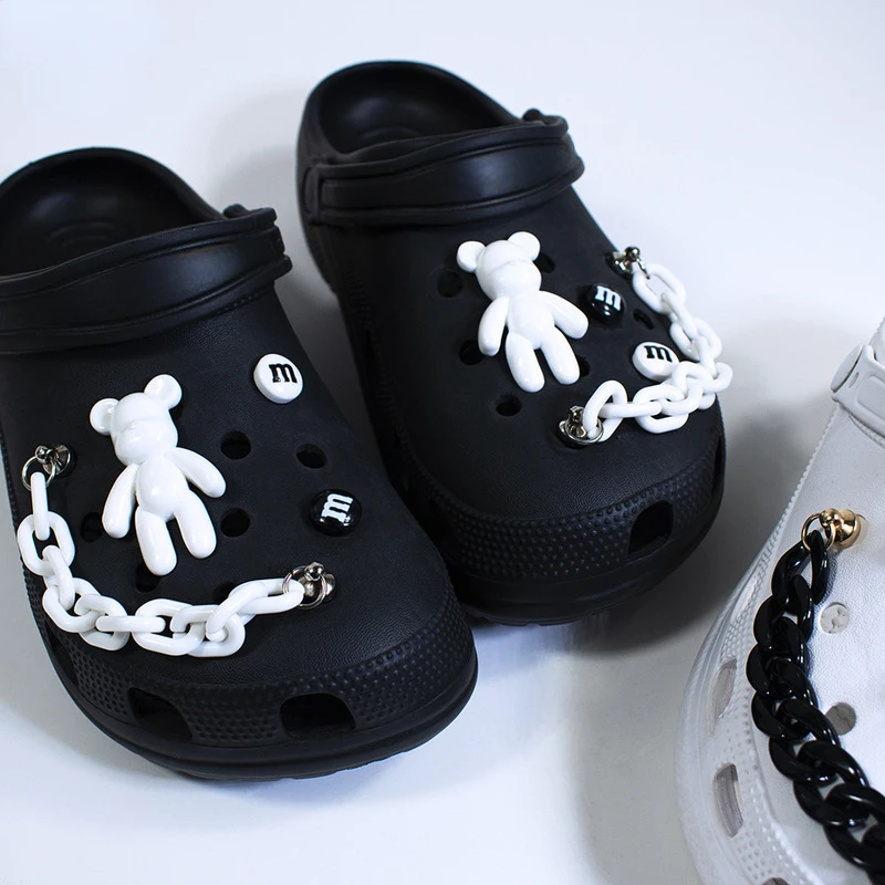 

Качественные шармы в комплекте для Crocs DIY, черные, белые, подходящие ко всему, модные трендовые заклепки, Пряжка для обуви, подарок для девочек и детей