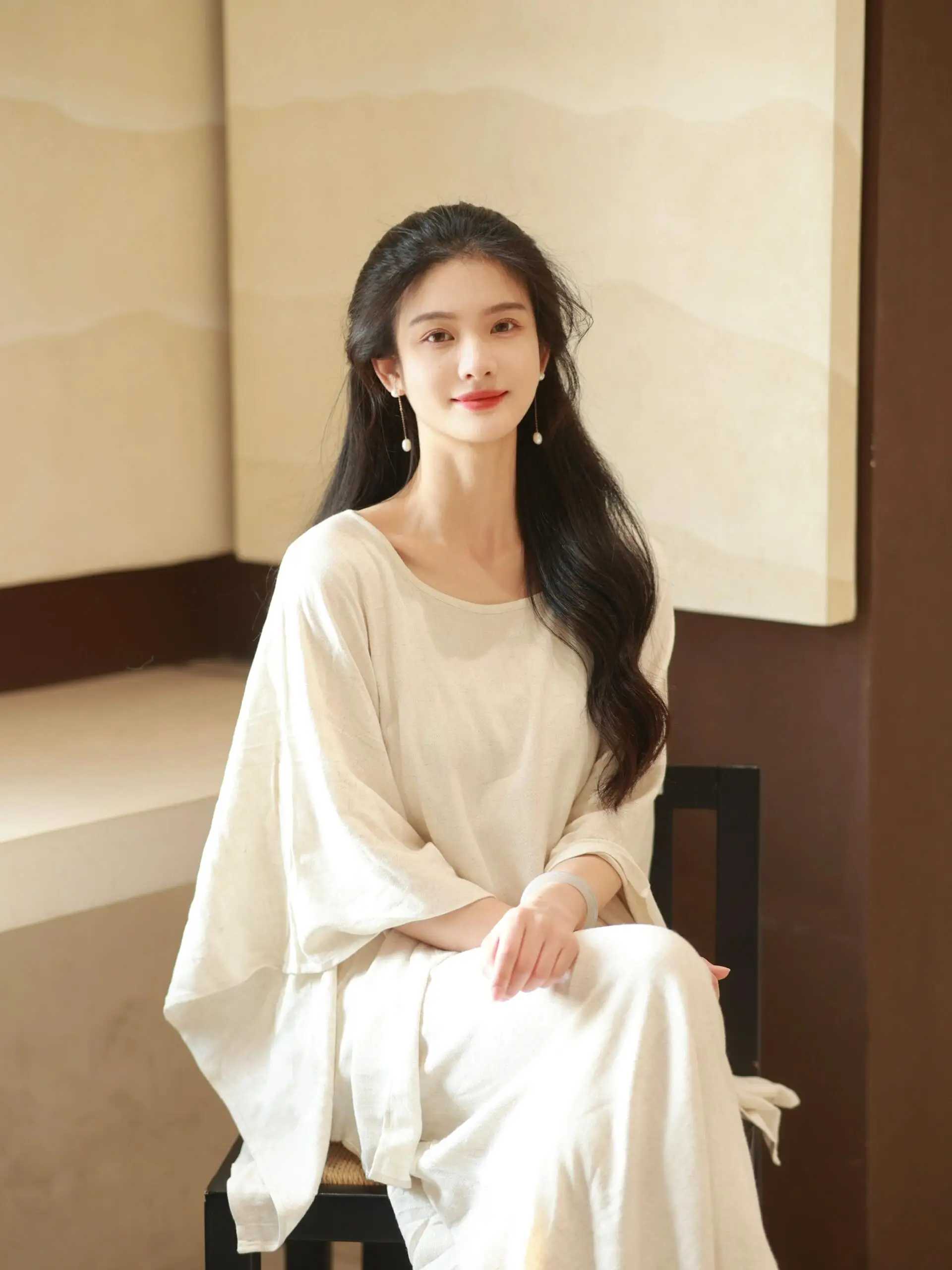 New Chinese Style High End Cotton Linen Women's Healing Zen Clothing Set Upper Body round Neck Long Sleeve Loose Fit Top