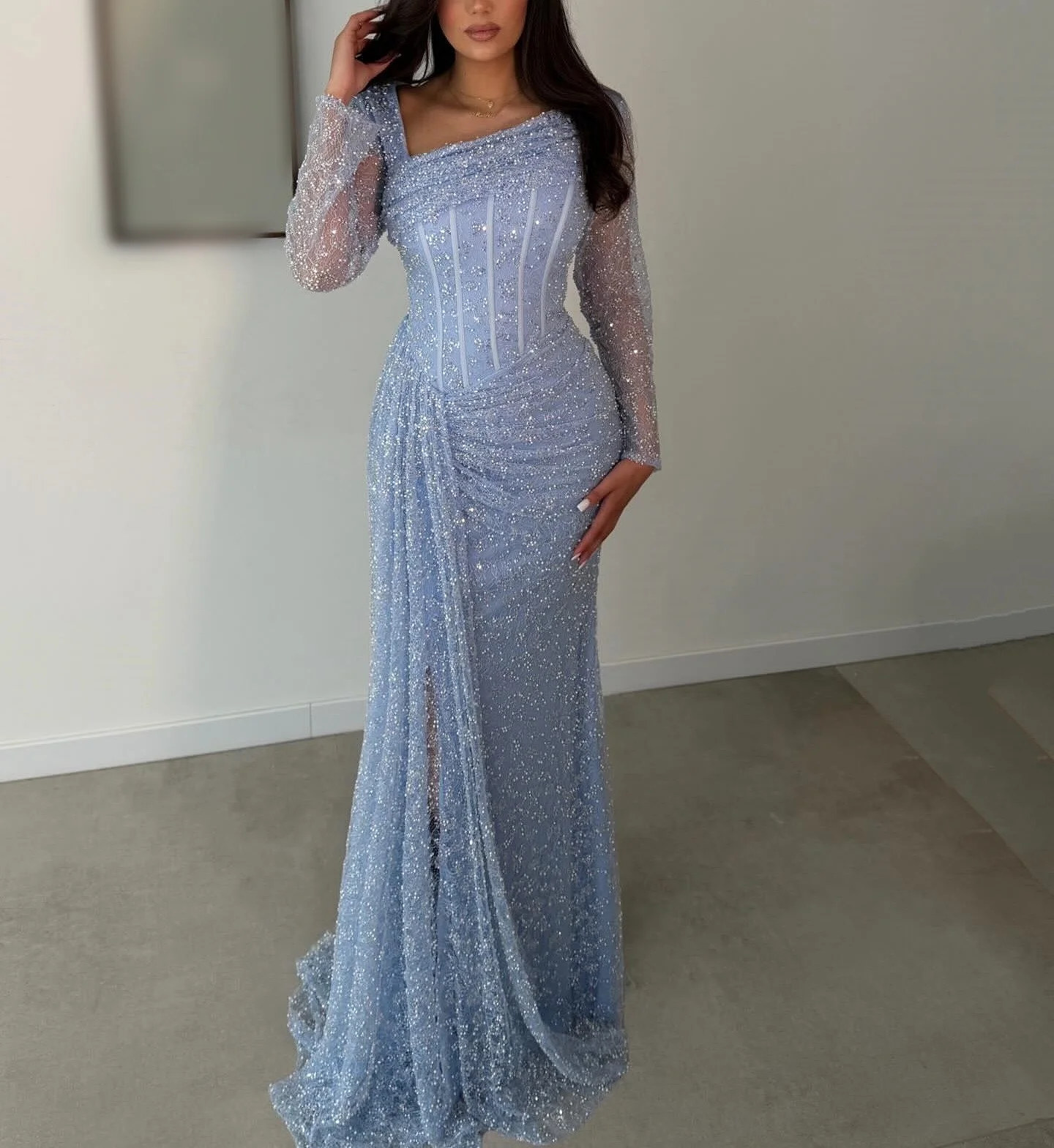 Maßgeschneiderte luxuriöse Abendkleider für Damen, hochwertige Spitze, glitzernde Trompetenform, bodenlang, exquisites Hochzeitskleid
