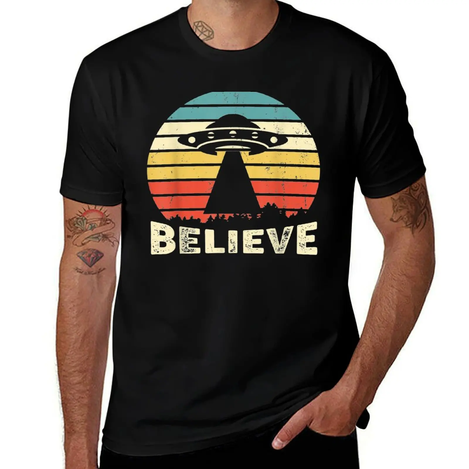 

Believe Vintage Alien UFO Retro Sunset T-Shirt t shirts for man slim fit man t shirts for men casual funny t shirts man T-shirt