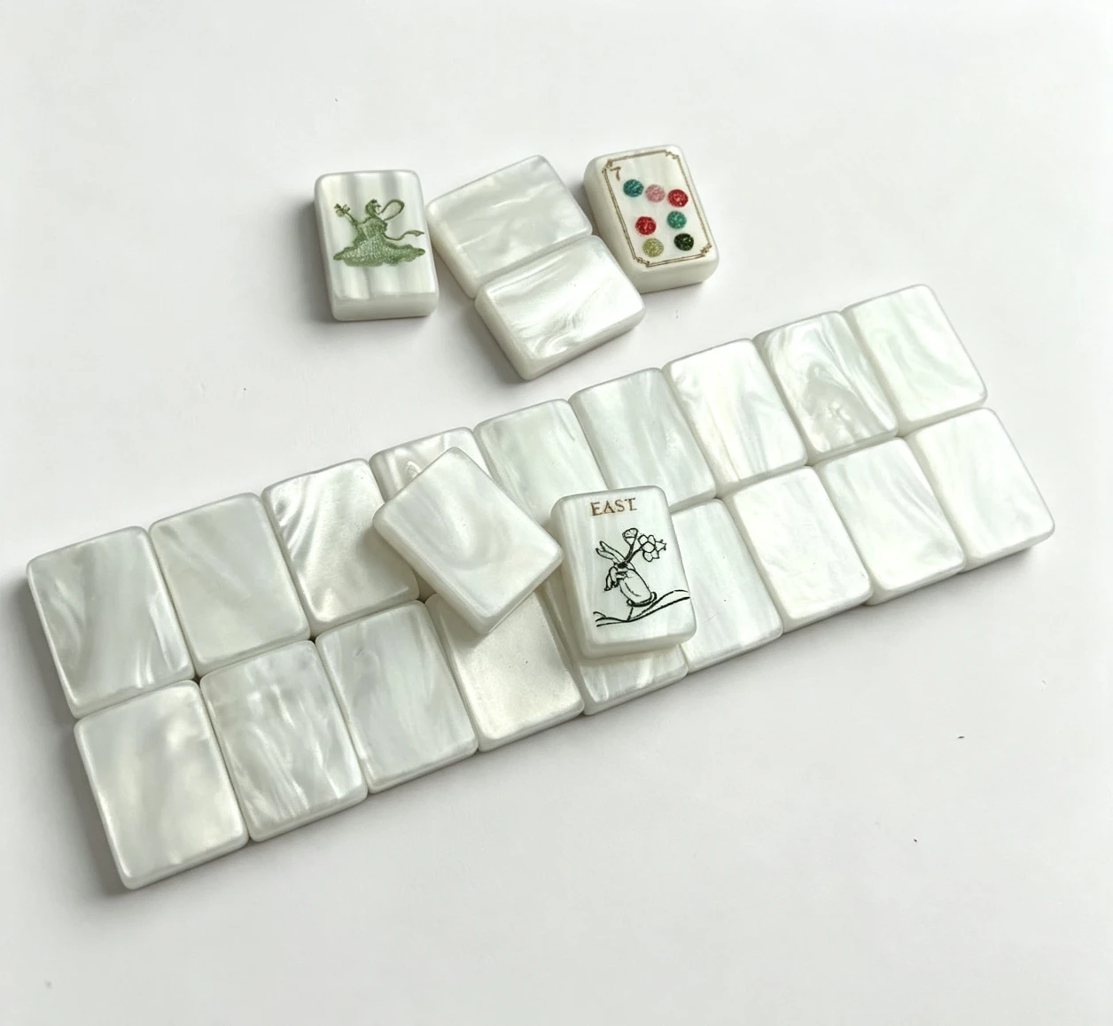 Original Design 160PCS American Mahjong Set Pearl Acrylic Chinese Oriental Style American Mahjong Tiles rfect for Christmas