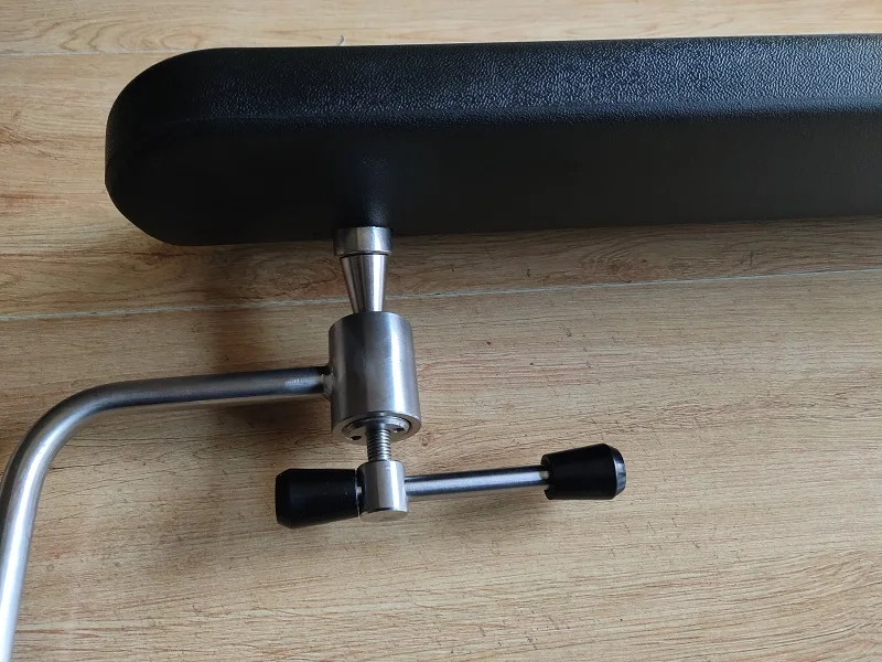 table d'opération avec accessoires cadre de support inclinable latéral