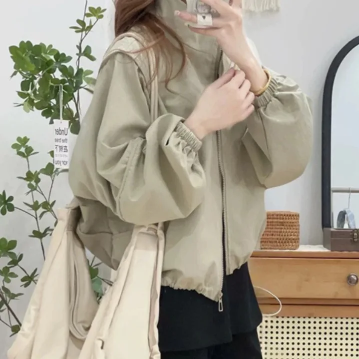 Damski płaszcz casualowy z kołnierzykiem, zapinany na zamek, luźny krój, uniwersalny, jesienno-zimowy, nowy model, modny, do pracy.