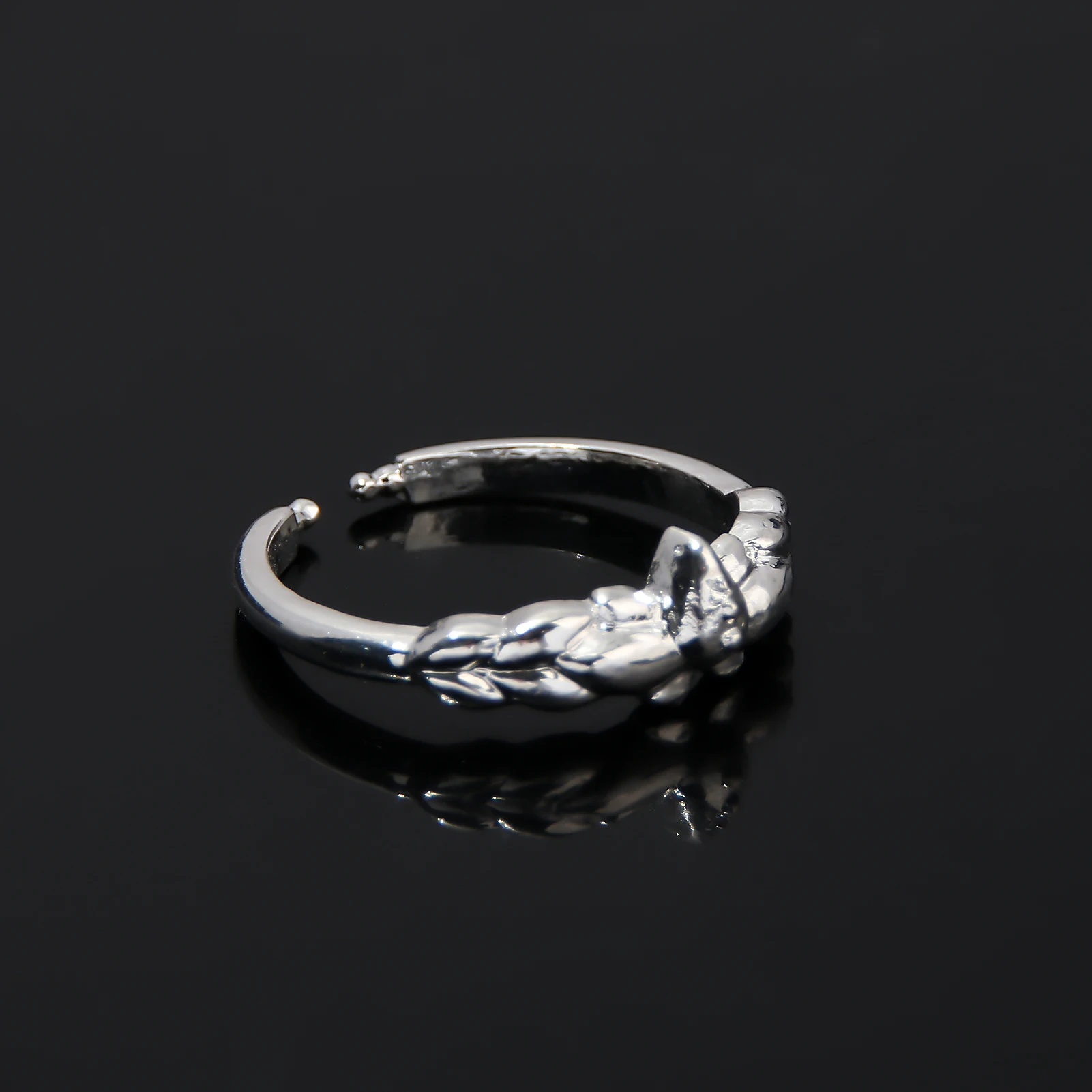 Anime Frieren at The Funeral Lotus Rings Flower Metal Adjustable Cosplay Ring For Woman Man Daily Party Jewelry Gift