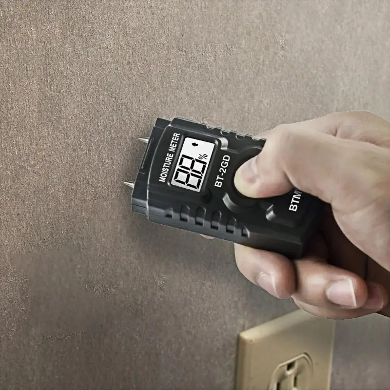 Moisture Meter for Fast Damp Level Testing, Digital Reader with Screen Display, Needle Entry, Low Light Viewing and D2RD