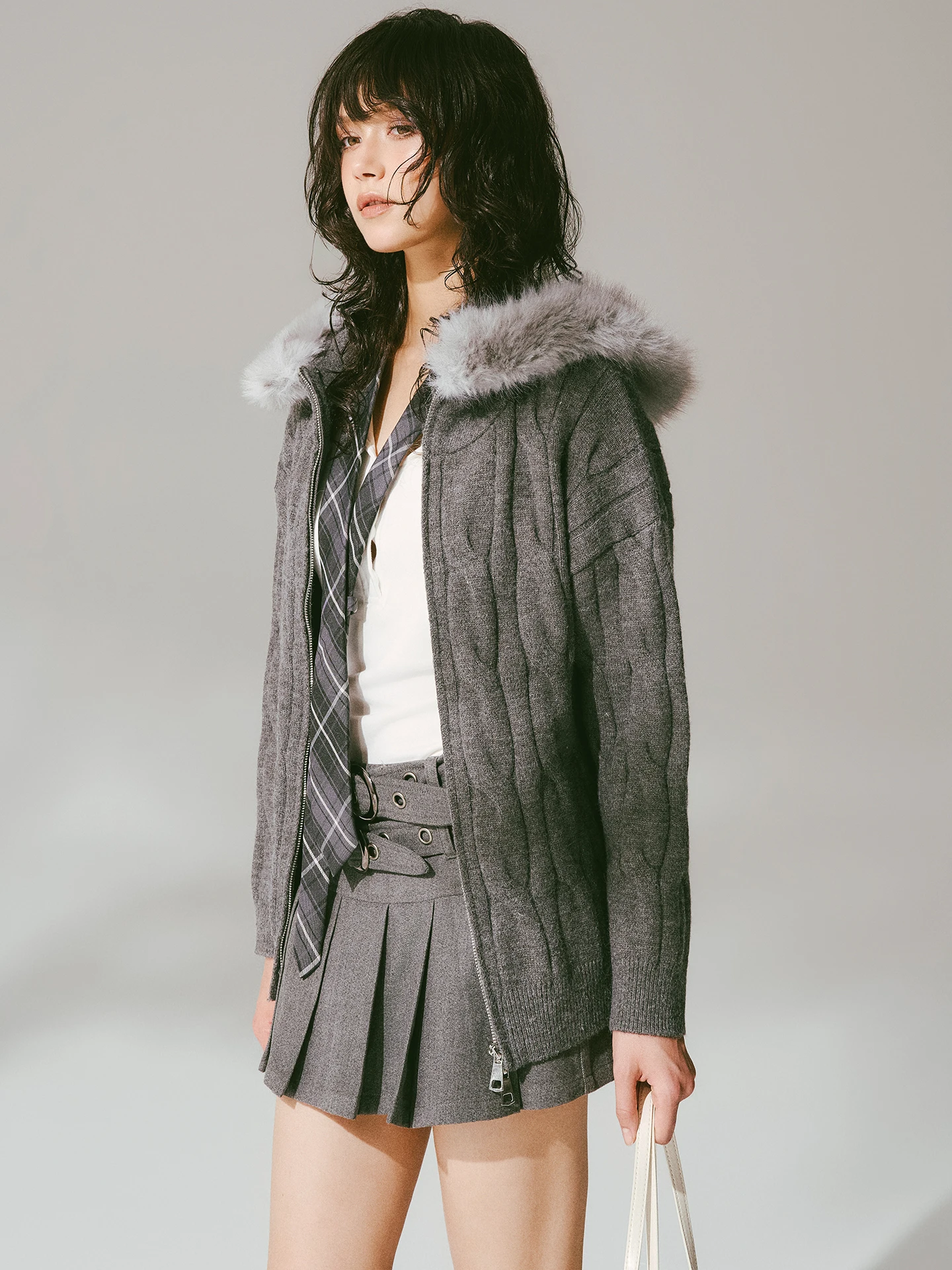 

Retro Twist Knit Sweater Women's Autumn Winter Loose Warm Knitted Open Cardigan Coat Top with Fur Collar Casual Sle Long Sl...