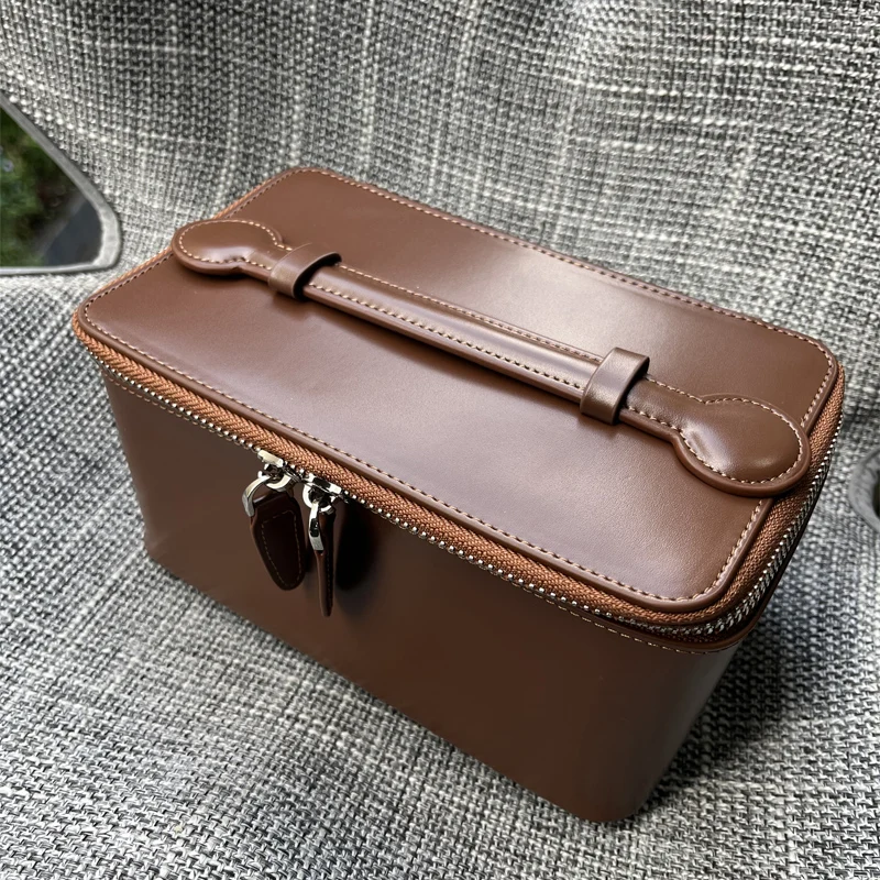 Genuine Leather Makeup Bag Fashion Cosmetic Bag for Women Travel Cosmetic cases High Quality Jewelry Box Exquisite Storage Bag