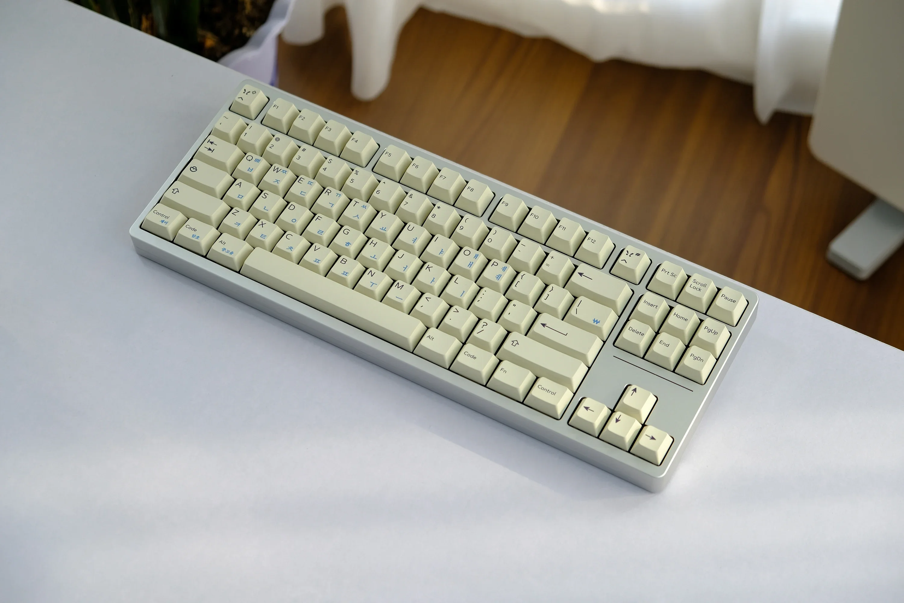 الحليب الأبيض الكورية الجذر keycap PBT الأصلي عملية التسامي مجموعة كاملة