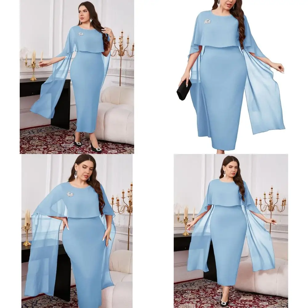 Vestido maxi elegante com capa de chiffon para casamentos plus size e eventos de coquetéis