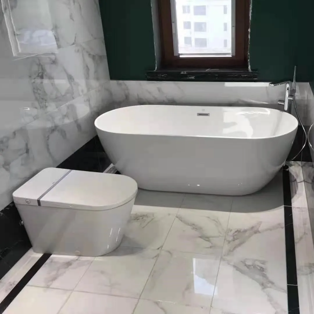 

Ванна для спа Отдельностоящий кран Ванна Массажная ванна для взрослых Используемая ванна