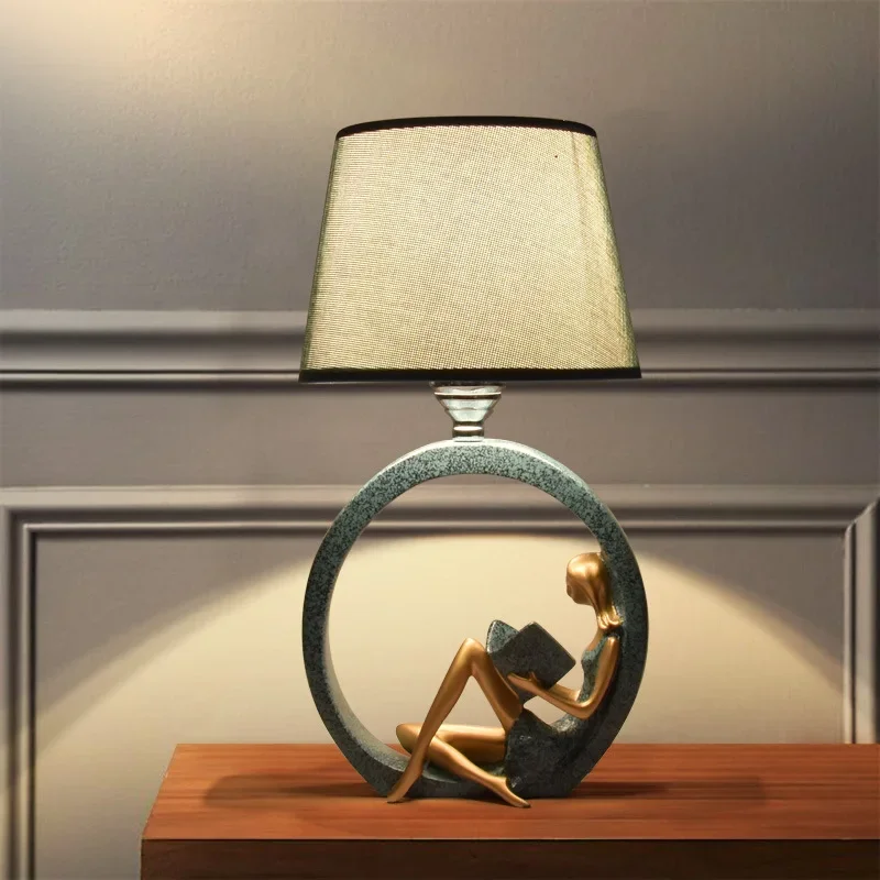 European-Style Bedroom Bedside Table Lamp - Modern Creative Reading Lighting, Night Light - for Hotel, Study - LED Lamp AZ