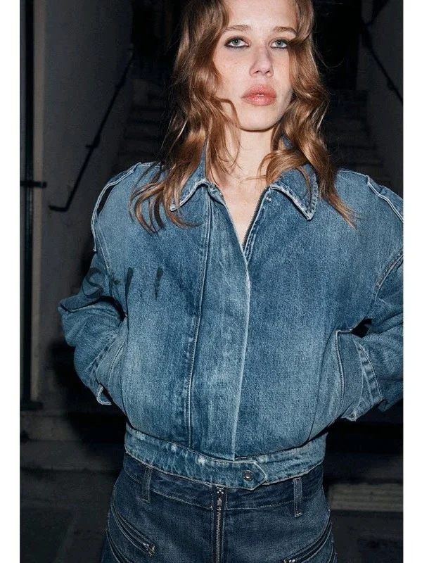 Spring Summer Women's Denim Jacket with Single Pocket Flip-Cover Collar Long Sleeve Buckle Decorated Standard Fit Short Coat