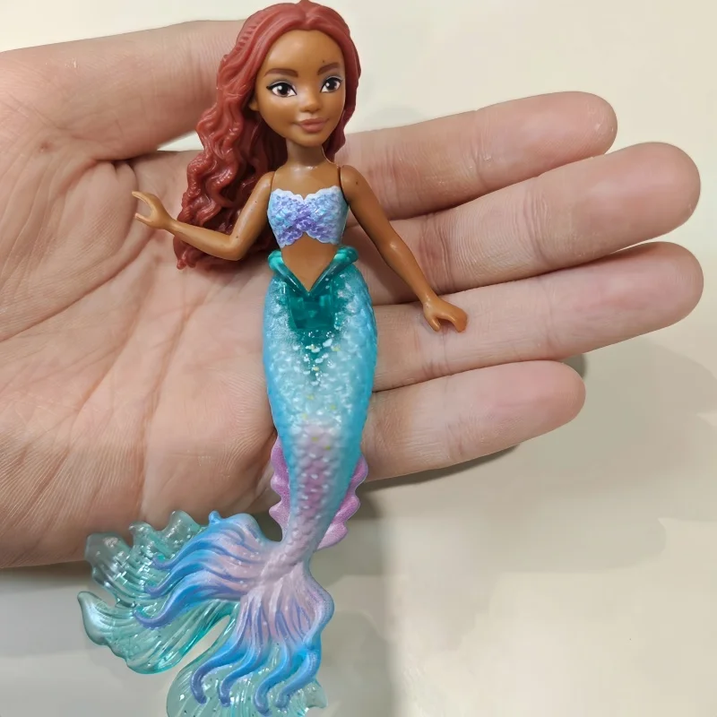 Na stanie hurtowa sprzedaż gadżetów filmowych Syrenka Ariel ‌   Lalka Eric Ruchoma Figurka Urocza Lalka Dekoracja na Biurko Zabawka dla Dziewczynki Bez Pudełka