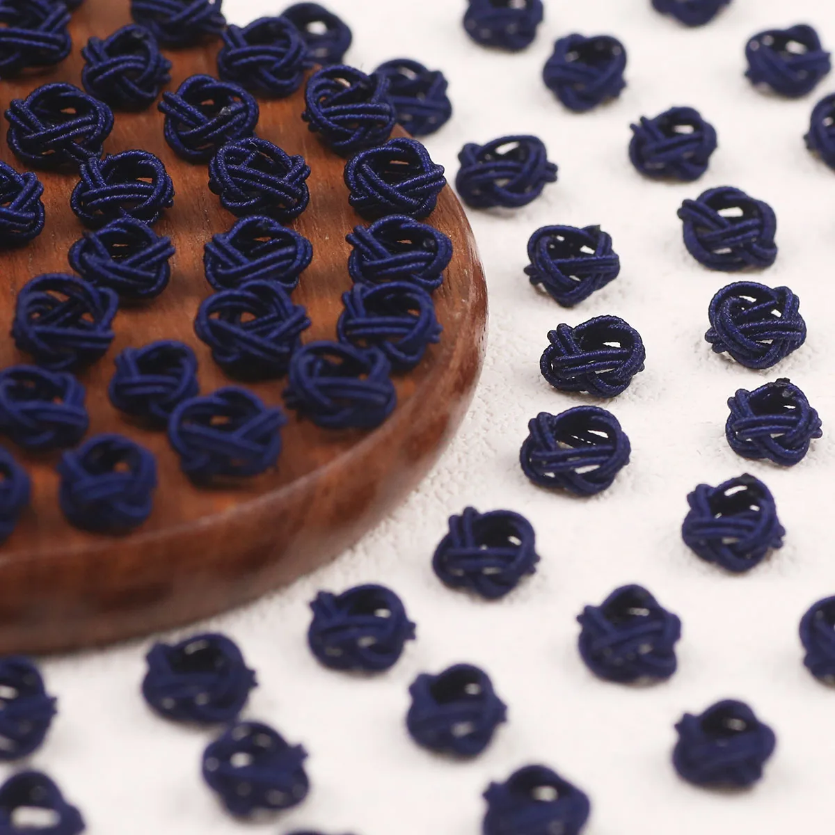7mm Ananas-Verschluss-Spirale in Marineblau Handgefertigt DIY für Schmuckherstellung Perlenfadenarbeit Armband-Weberei Zubehör