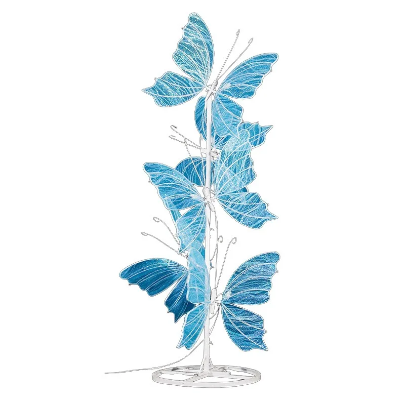 Four-leaf clover butterfly column three-dimensional tulle wings simulated butterfly luminous wedding decoration wedding props
