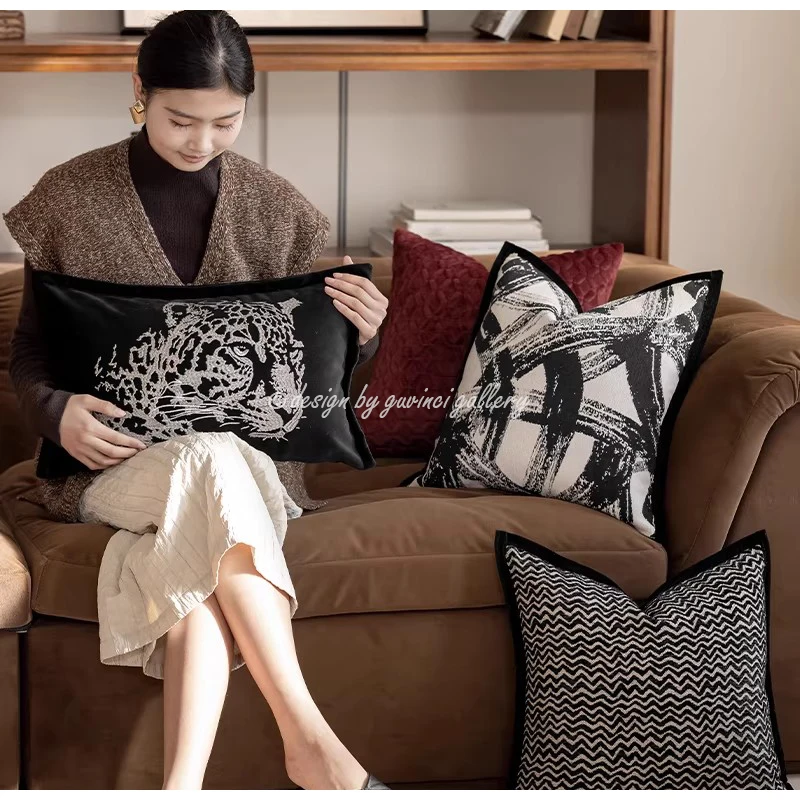 GUVINCI GALLERY Contemporary Art Pillow Case Chinese Brush Drawing Decorative Luxury Chenille Sofa Cushion Cover Black And White