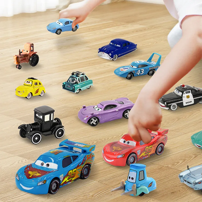 Cars Disney Pixar Cars Lightning McQueen Mater Jackson Storm The King Mater 1:55 Metal Alloy Car Toy Model Toys Children Gifts