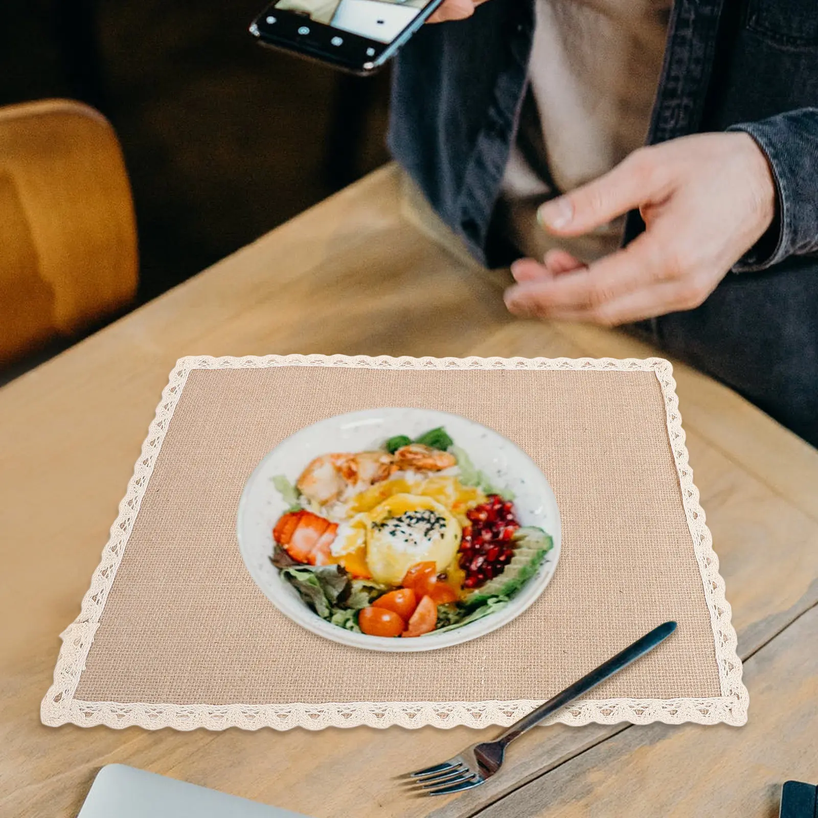 8Pcs Rustic Jute Placemats 30x40cm Rectangular Natural Burlap Table Mats Featuring Sophisticated Lace Edge Ideal for Daily Use