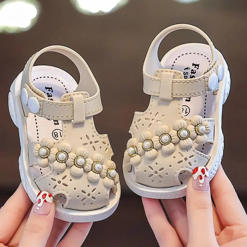 

Girls Summer Princess Sandals Soft Sole for Babies 0-3 Years Toddler Walking Shoes