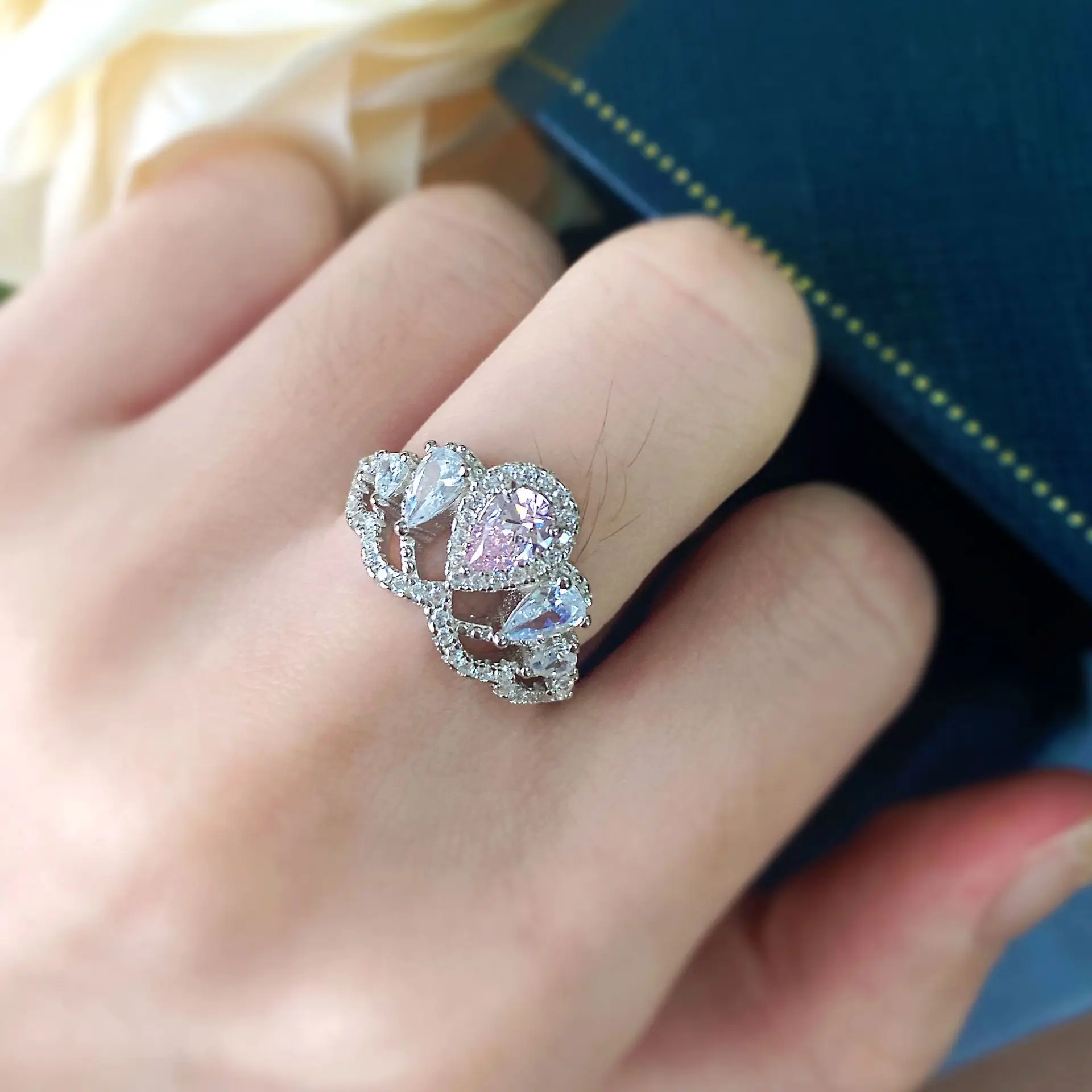 Luxe Prinsessenstijl Platina Roze Diamanten Kroonring 925 Zilveren Lab Diamanten Ringen Bruiloft Bruids Sieraden Vrouw Vriendin Cadeau