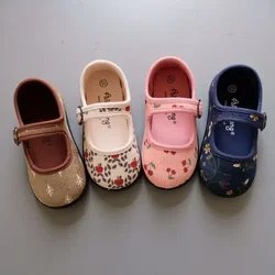 Nieuwe Koreaanse Versie Corduroy Bloemen Canvas Schoenen Meisjes Vierkante Mond Indoor Schoenen Zachte Zolen Antislip Baby Casual Schoenen Zapatillas