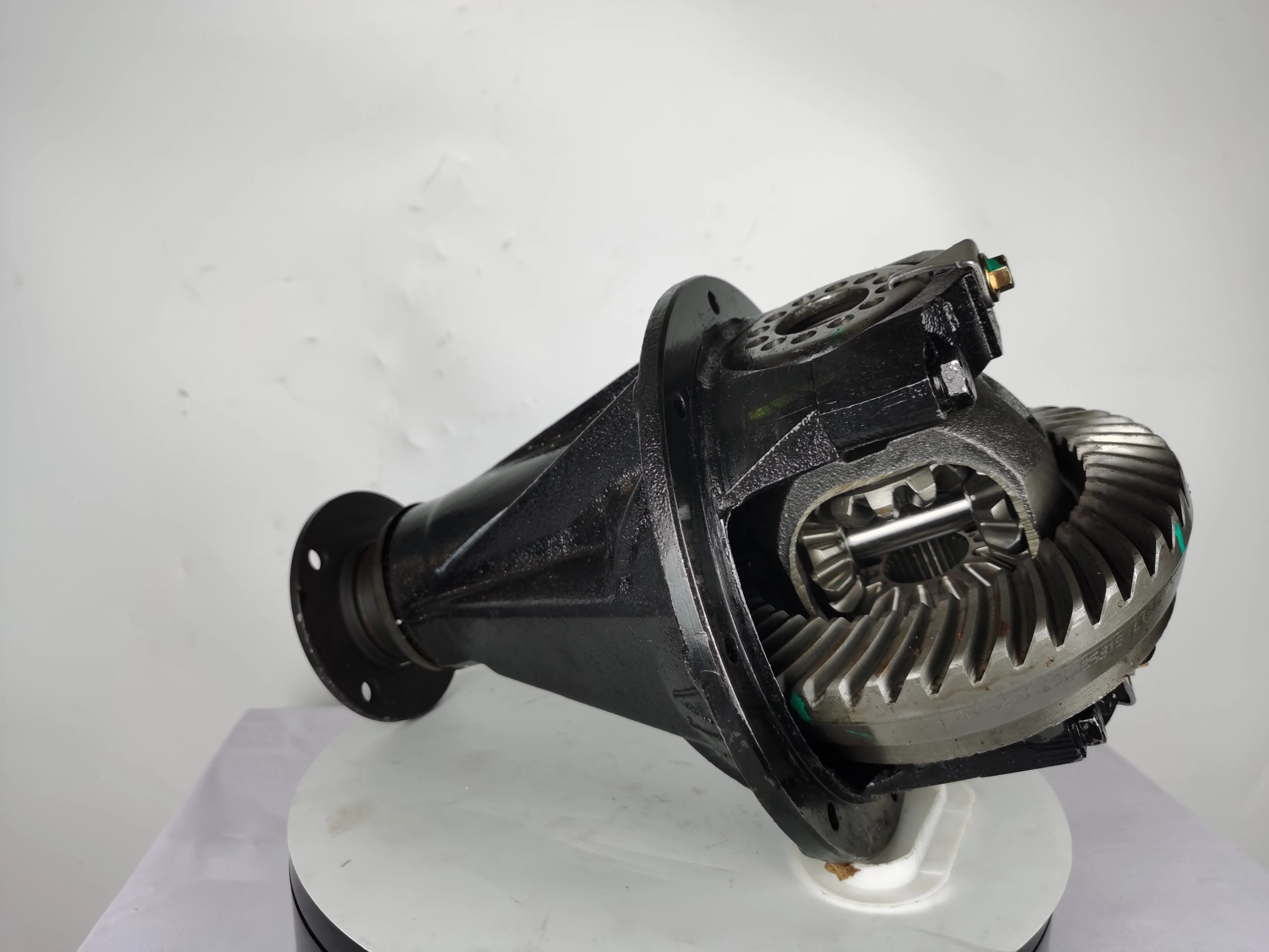 نسبة البيع الساخن 43:9 التفاضلية 28 التروس C31 C37 K37 لقطع غيار السيارات DFSK Changan