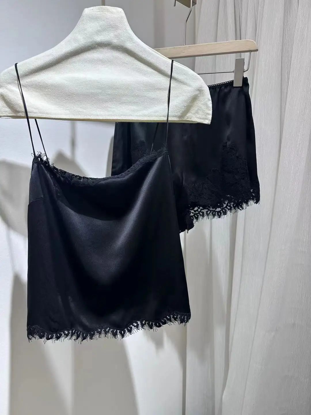 

2026 Summer Women 100% Silk Black Set Lace Embroidery Patchwork Elastic Waist Shorts + Sleeveless Square Collar Sling Tops Suit
