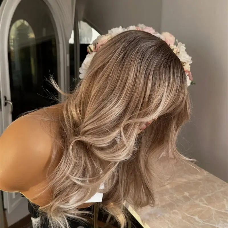 

Синтетический парик омбре с эффектом пепельного блонда и коричневых оттенков, с HD-кружевной передней частью, с челкой, имитирующий натуральные волосы, высокой плотности, для вечеринок, повседневного использования и косплея