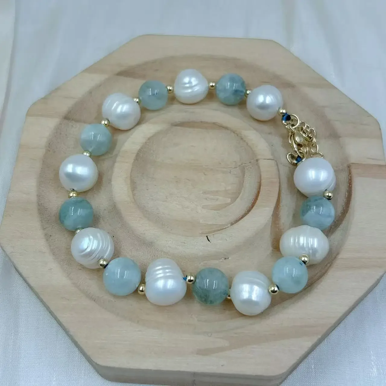 Natural Gemstone Aquamarine Quartz Amethyst White Pearl Women Men Sky Blue Round Elastic Rope Energy Jewelry Gift Bracelet