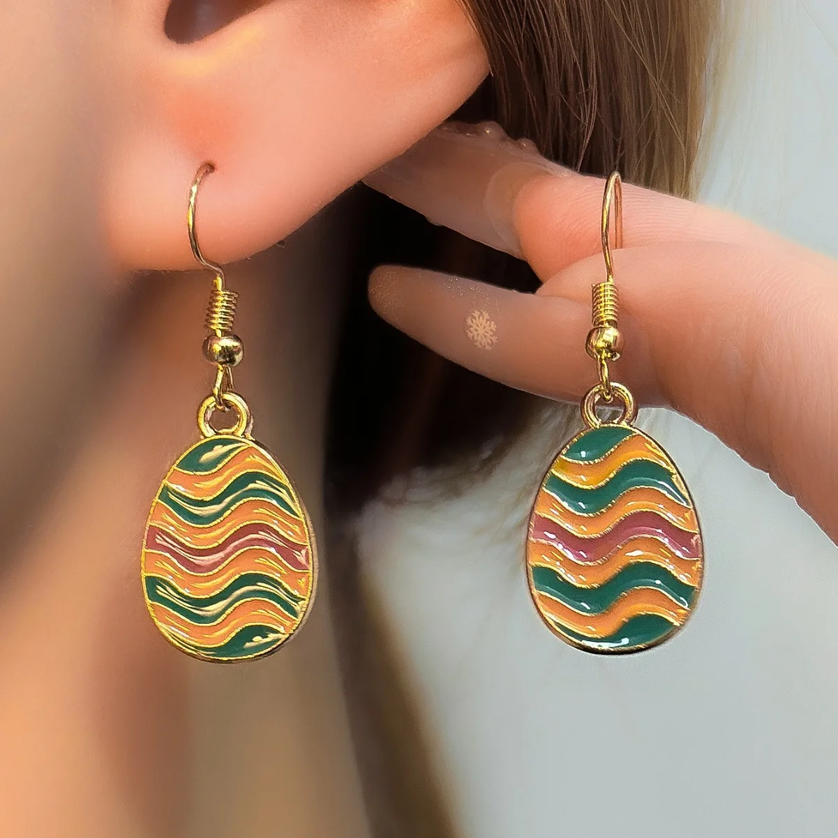 

Korean Fashion Colorful Egg Earrings For Women Jewelry 2025 Trending New Women's Cute Holiday Dopamine Color Water Drop Earrings
