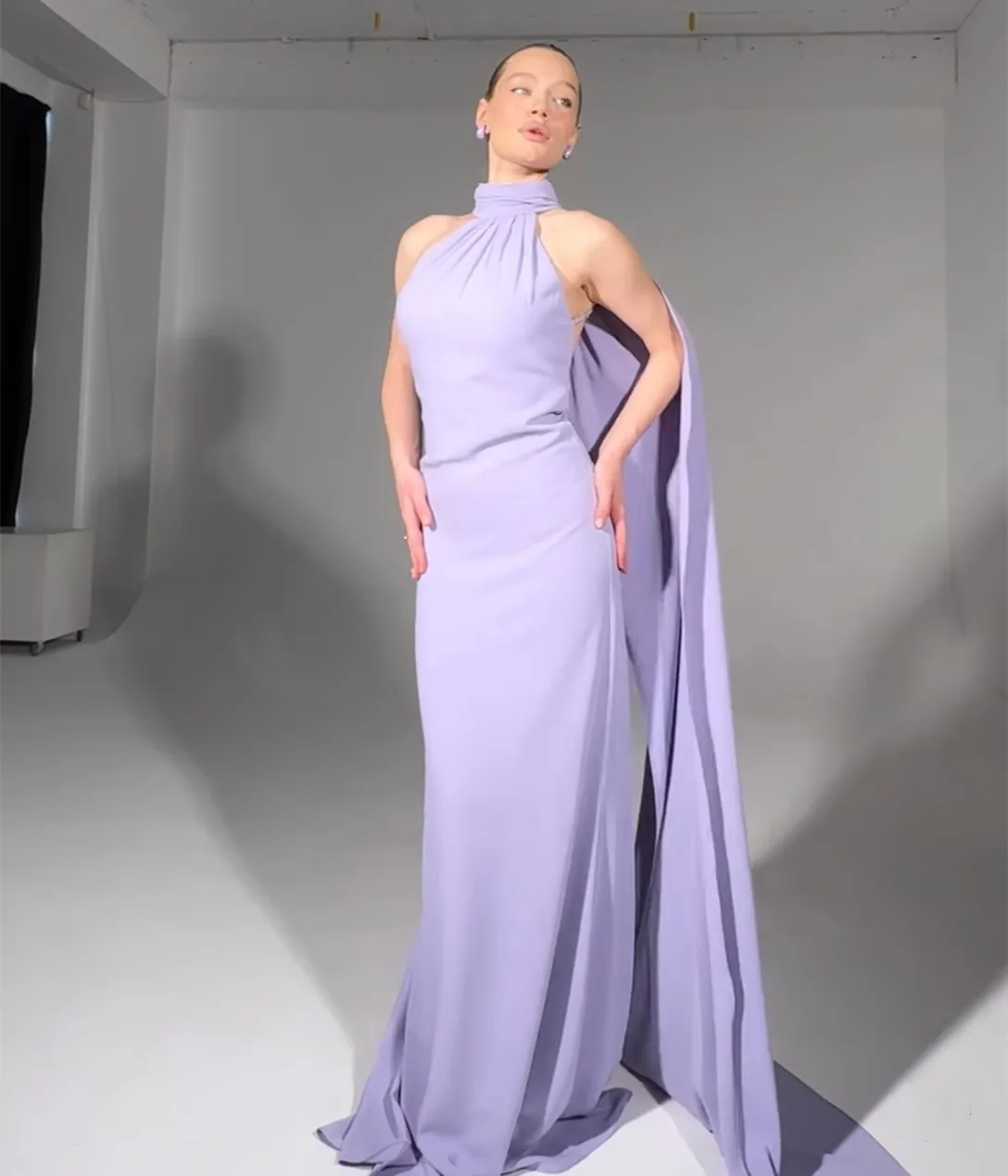 

Customized Long Lilac Crepe Prom Dresses with Ribbon Mermaid Halter Open Back Watteau Train Evening Dresses for Women