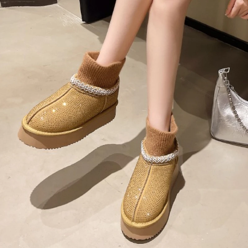 

Новые роскошные брендовые женские зимние ботинки с блестками, зимняя мода 2024, теплые дизайнерские трендовые женские ботильоны с плюшевой подкладкой на подкладке